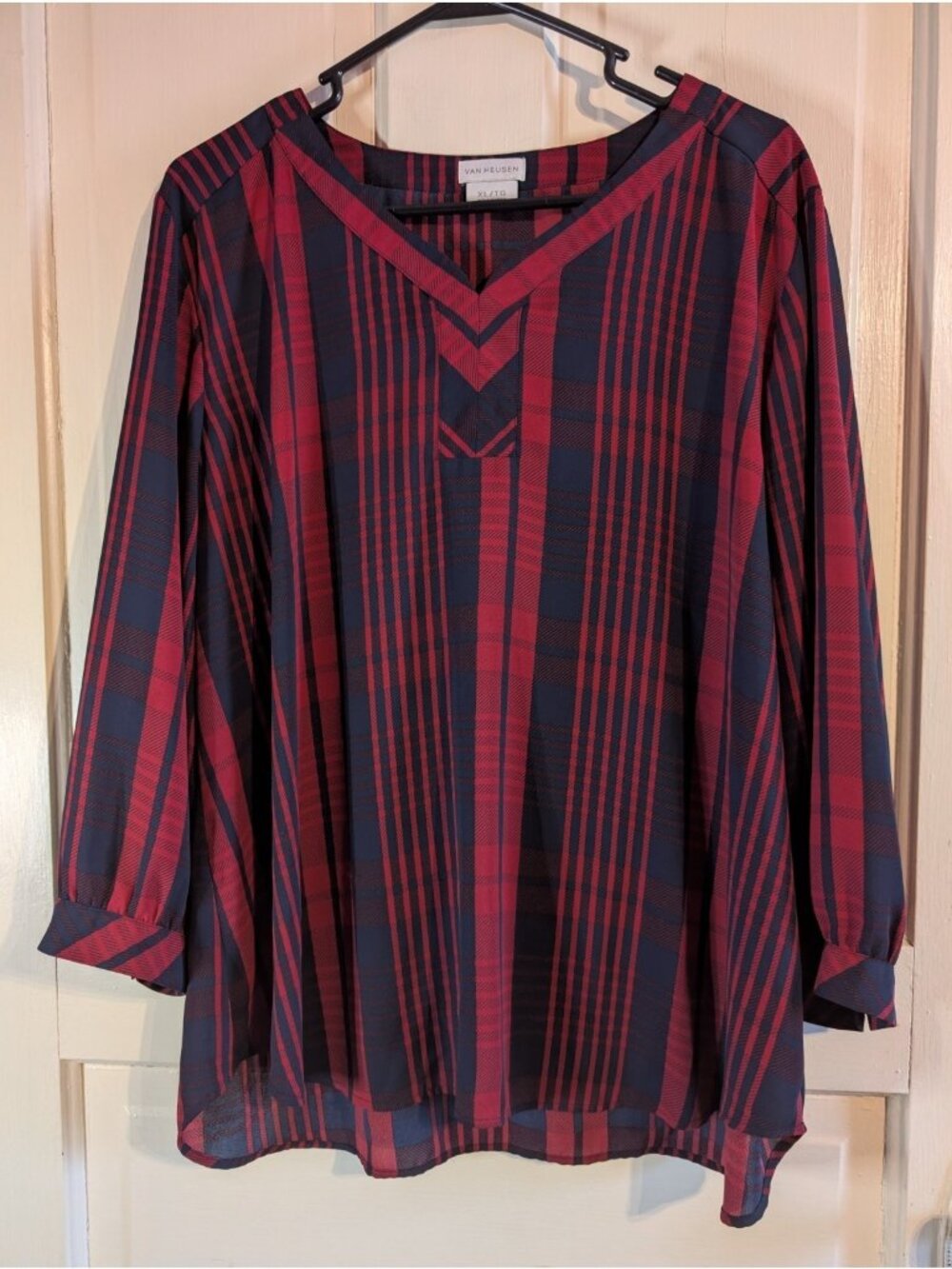 Van Heusen Blouse Navy Blue Red Plaid Elbow Length Sleeves Size XL